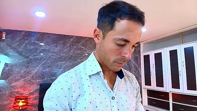 Adams Sanz online show from March 28, 6:53 pm