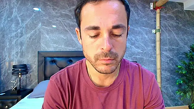 Adams Sanz online show from April 23, 3:46 pm