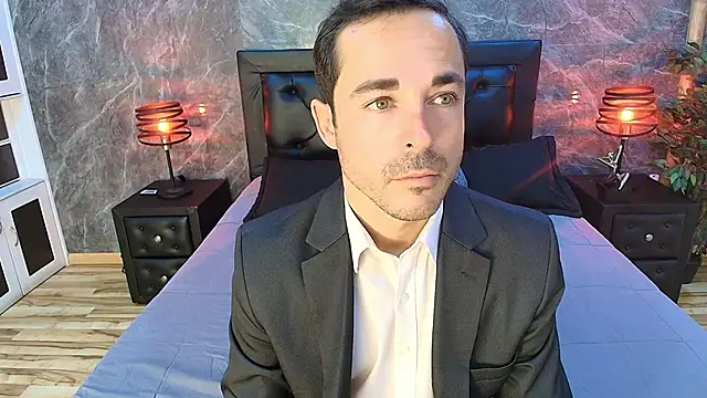 Adams Sanz online show from May 26, 7:01 pm