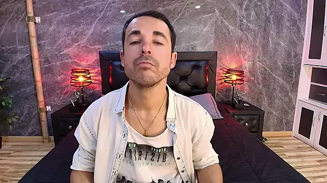 Adams Sanz online show from April 21, 3:07 pm