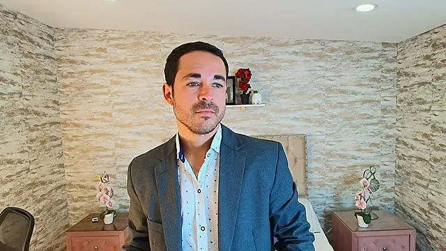 Adams Sanz online show from May 20, 8:28 pm