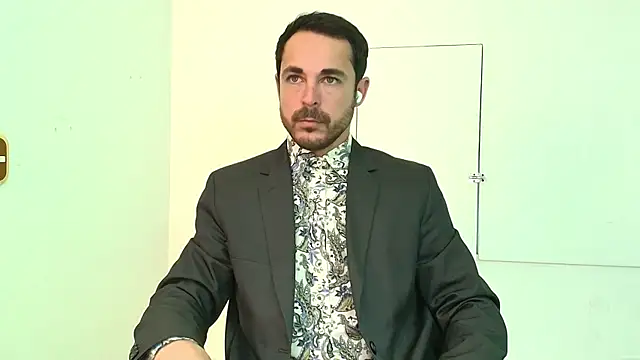 Adams Sanz online show from June 19, 7:20 pm