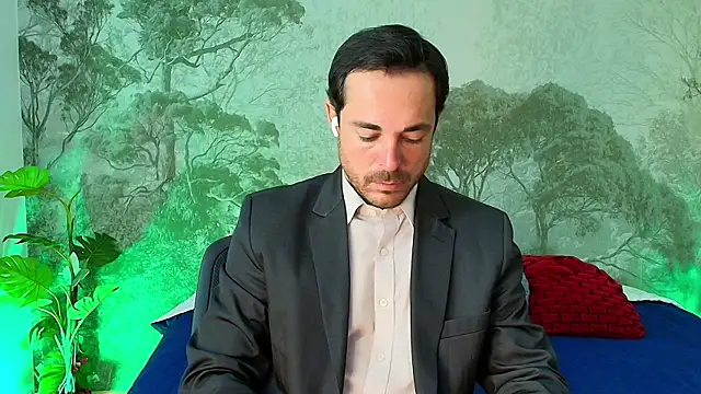 Adams Sanz online show from July 28, 7:39 pm