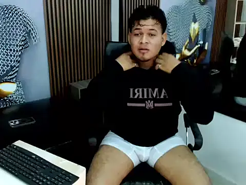 jacobxhott online show from February 26, 3:17 am