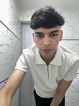 Snapshot of The_Conquer chatting on February 24, 9:15 pm The Conquer online show from February 24, 9:15 pm