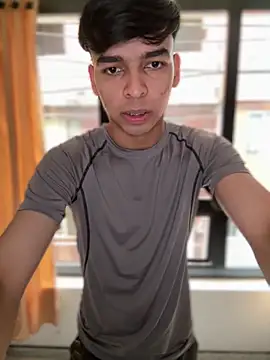 Snapshot of The_Conquer chatting on February 27, 7:14 pm The Conquer online show from February 27, 7:14 pm