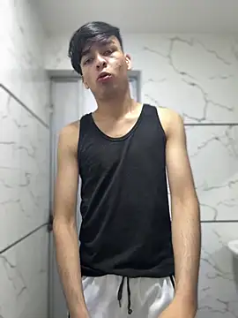 The Conquer online show from April 17, 8:00 pm