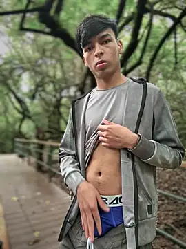 The Conquer online show from March 31, 6:54 pm