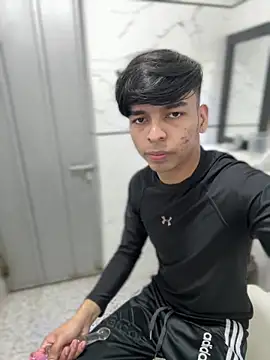 The Conquer online show from April 16, 9:39 pm