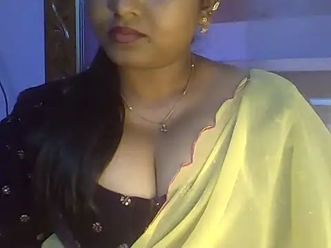 Snapshot of Tamil_Kuttyma chatting on June 25, 4:45 pm Tamil Kuttyma online show from June 25, 4:45 pm