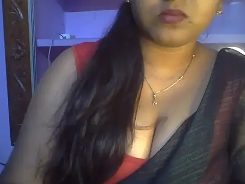Snapshot of Tamil_Kuttyma chatting on July 9, 4:50 pm Tamil Kuttyma online show from July 9, 4:50 pm
