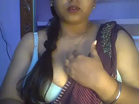 Snapshot of Tamil_Kuttyma chatting on June 27, 4:35 pm Tamil Kuttyma online show from June 27, 4:35 pm