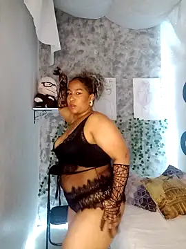 medusafox  online show from March 29, 4:47 am