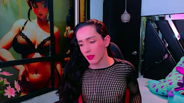 Ivony Giselle online show from April 13, 1:15 pm