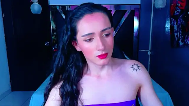 Ivony Giselle online show from March 24, 1:44 pm