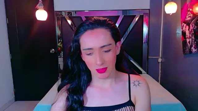 Ivony Giselle online show from March 25, 2:05 pm