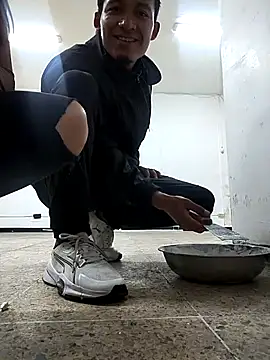 MaskedLatinaX online show from April 9, 4:46 pm