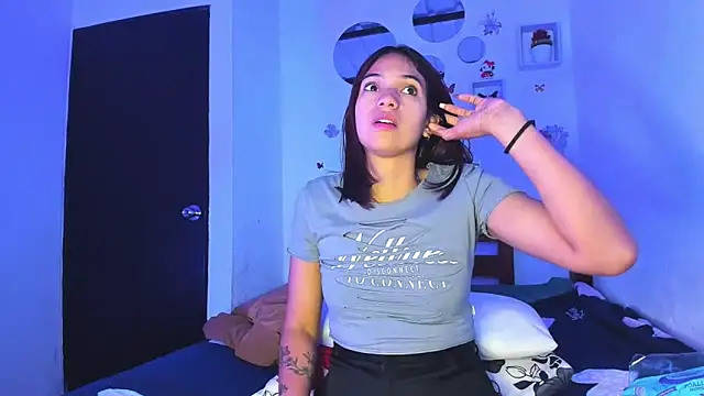 sapphire brown20 online show from March 21, 12:23 am