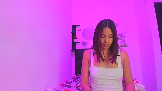 sapphire brown20 online show from April 13, 1:53 am