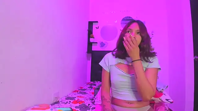 sapphire brown20 online show from April 17, 3:31 am