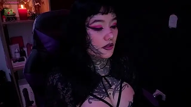 aradia 66 online show from August 4, 4:28 am