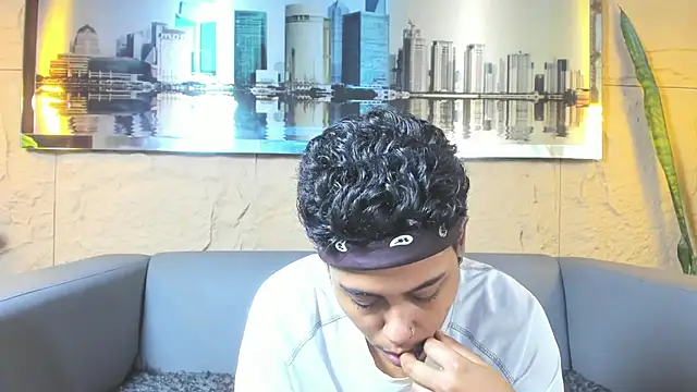 Noha  scott online show from March 24, 2:50 pm