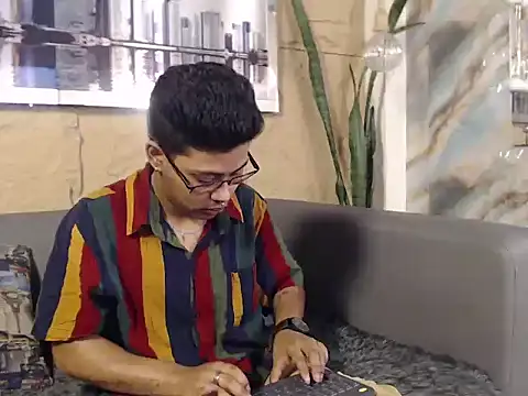 Noha  scott online show from March 5, 2:13 pm