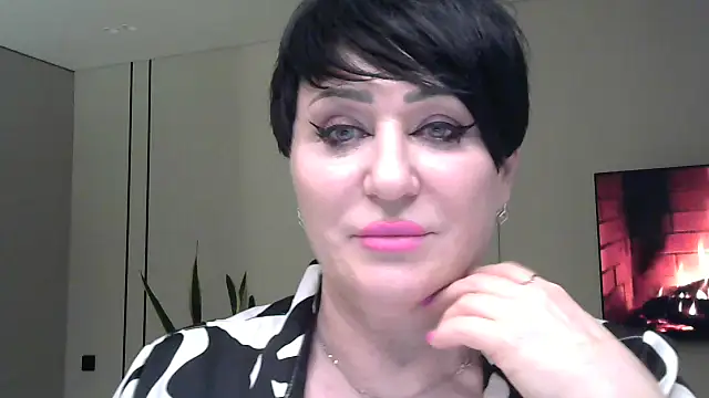 Kleotempt online show from March 6, 4:57 pm