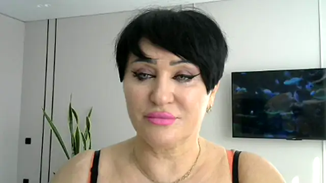 Kleotempt online show from April 6, 11:55 am