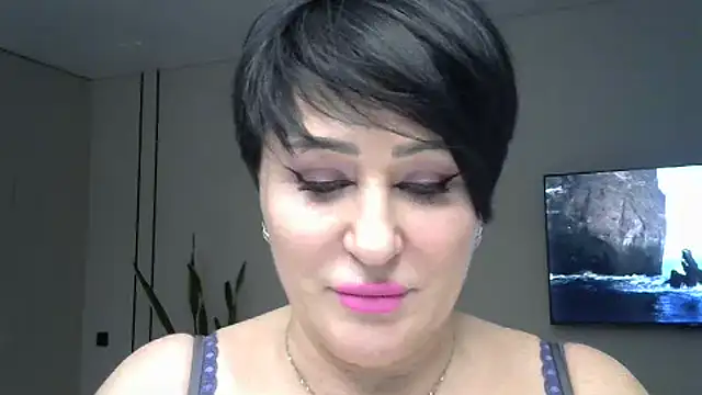 Kleotempt online show from March 12, 3:49 pm