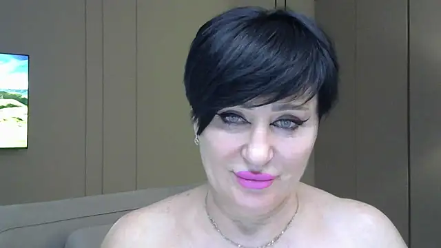 Kleotempt online show from May 17, 11:49 pm