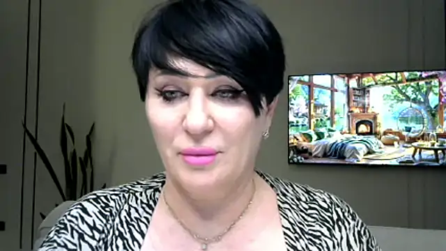 Kleotempt online show from April 5, 6:03 pm