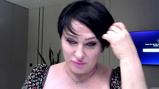 Kleotempt online show from March 26, 6:06 pm