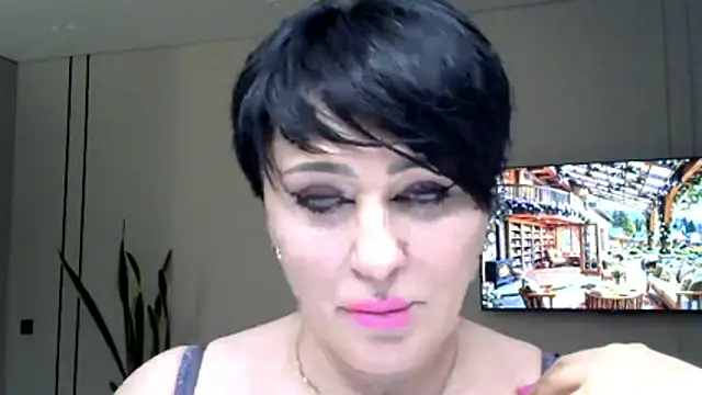 Kleotempt online show from April 1, 8:17 pm