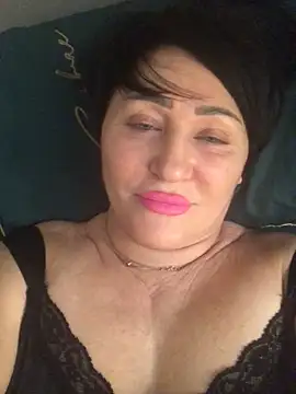 Snapshot of Kleotempt chatting on February 24, 12:11 am Kleotempt online show from February 24, 12:11 am