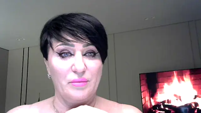 Kleotempt online show from March 7, 5:40 pm