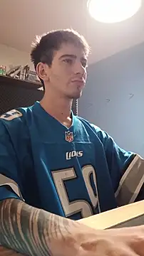 Snapshot of highonbwc chatting on March 3, 2:35 pm highonbwc online show from March 3, 2:35 pm