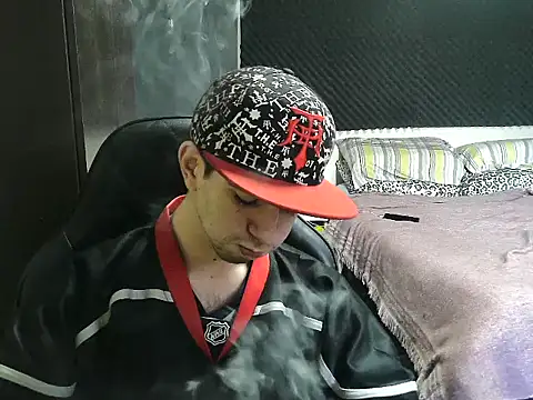 highonbwc online show from July 1, 2:17 pm