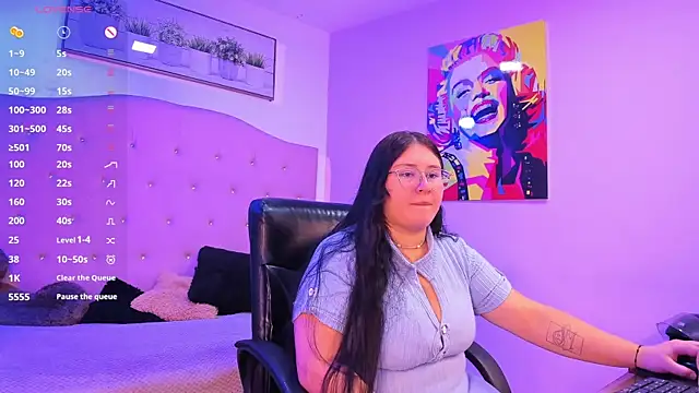 sienna cavalli online show from February 26, 12:27 pm