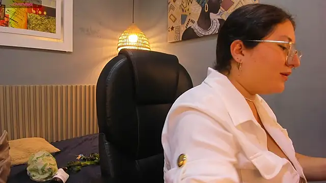 sienna cavalli online show from March 1, 12:38 pm