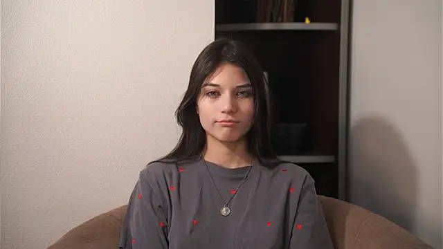 Snapshot of CaroylnPaiva chatting on February 27, 8:58 am CaroylnPaiva online show from February 27, 8:58 am