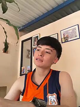 Tomnico 19 online show from April 10, 6:59 pm