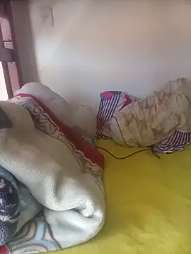 Snapshot of WillowPill5 chatting on February 26, 3:45 pm WillowPill5 online show from February 26, 3:45 pm