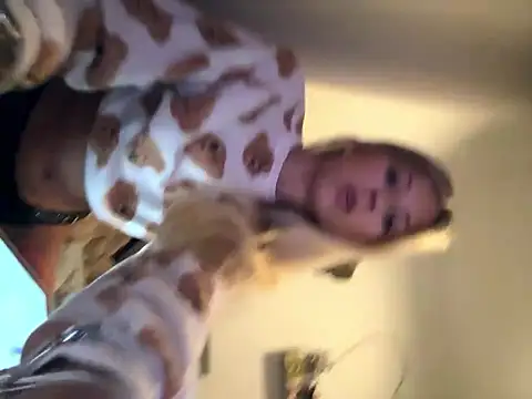 Snapshot of maisco19 chatting on March 1, 10:21 pm maisco19 online show from March 1, 10:21 pm