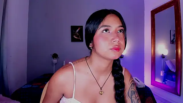 KimTaylorW online show from June 5, 2:16 am