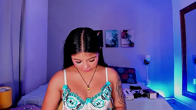KimTaylorW online show from July 9, 3:07 am
