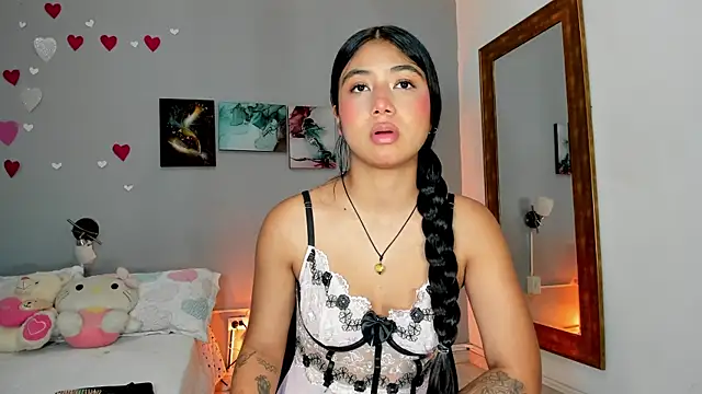 KimTaylorW online show from March 12, 8:57 pm