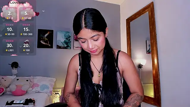 KimTaylorW online show from March 19, 2:33 am