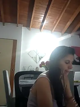 sashaaqueen online show from February 24, 7:09 am