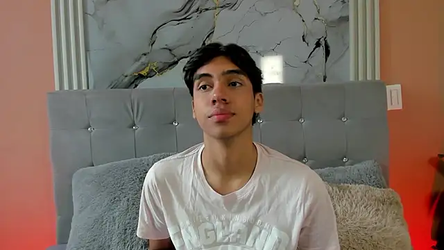 Eros Lux online show from May 9, 12:41 pm